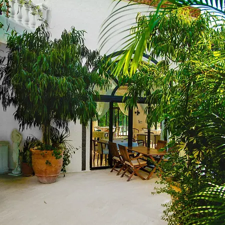 ホテル カリア プリンセス 4*